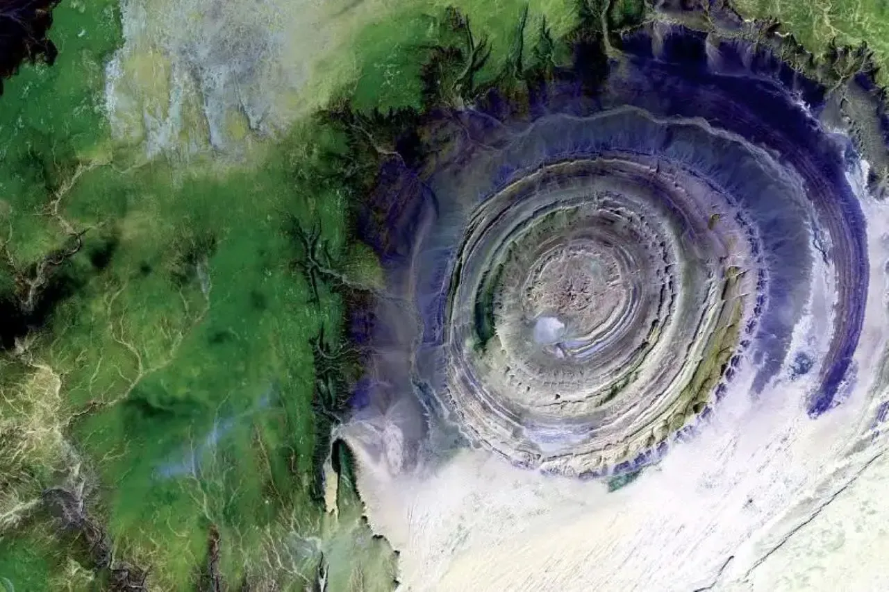 ¿Se puede visitar el Ojo del Sahara? Todo lo que necesitas saber ¿Se puede visitar el Ojo del Sahara? Todo lo que necesitas saber