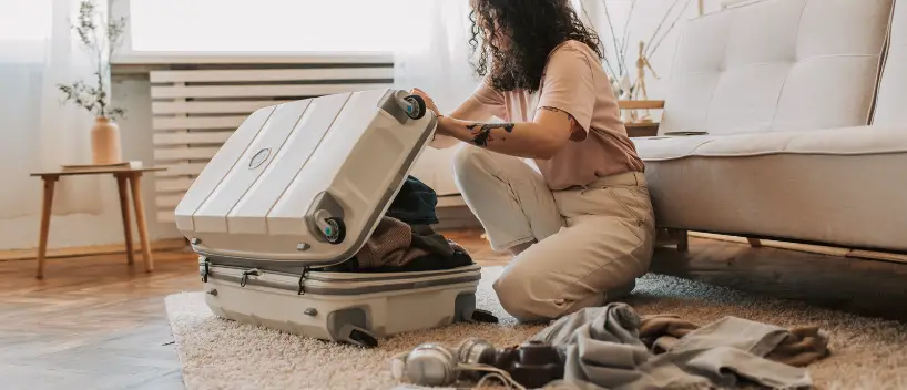 ¿Puedes llevar una manta en un avión? Reglas generales de la TSA ¿Puedes llevar una manta en un avión? Reglas generales de la TSA