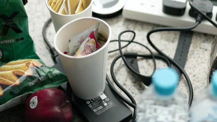 ¿El café es gratis en la habitación del hotel? ¿El café es gratis en la habitación del hotel?