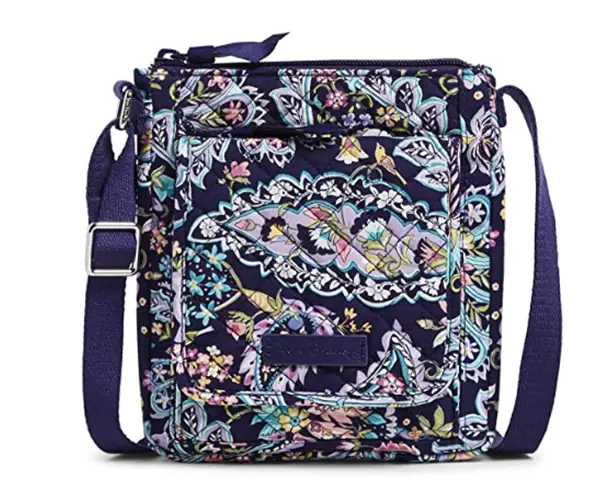 Los 17 mejores bolsos de viaje livianos que toda mujer debería tener Los 17 mejores bolsos de viaje livianos que toda mujer debería tener