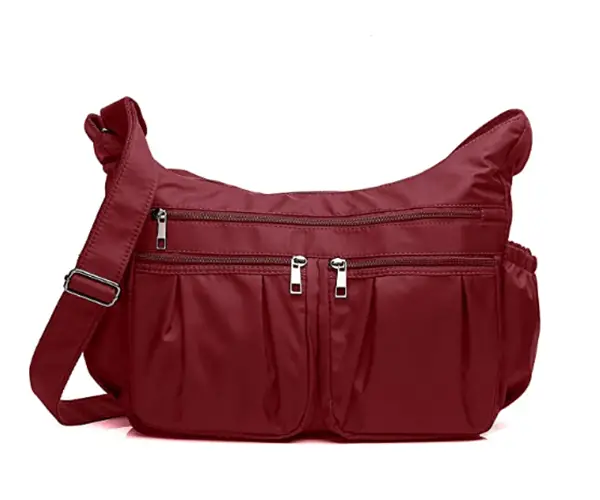 Los 17 mejores bolsos de viaje livianos que toda mujer debería tener Los 17 mejores bolsos de viaje livianos que toda mujer debería tener