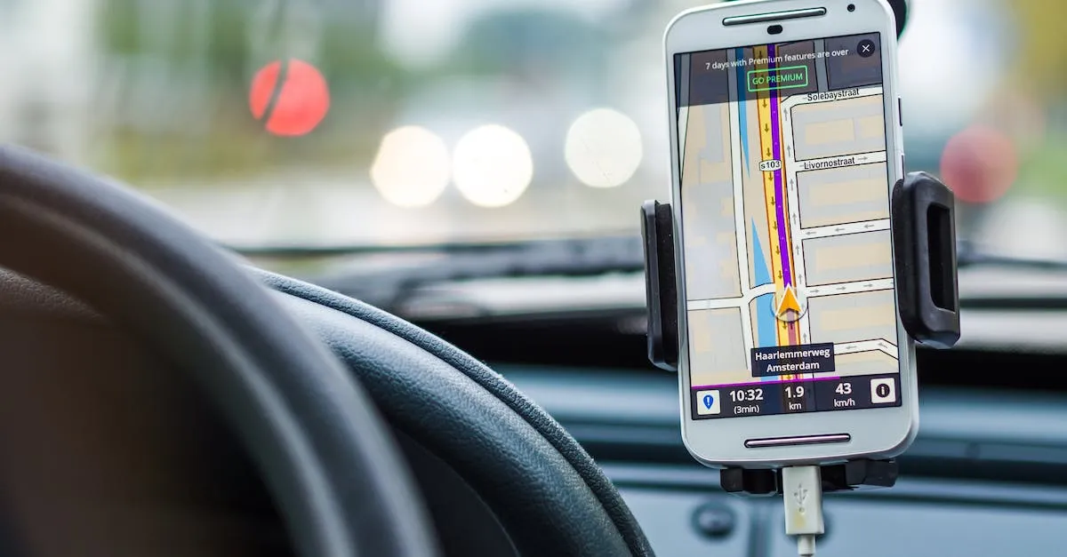 ¿Hay que pagar por la navegación en el coche? Una mirada al GPS integrado versus adicional ¿Hay que pagar por la navegación en el coche? Una mirada al GPS integrado versus adicional