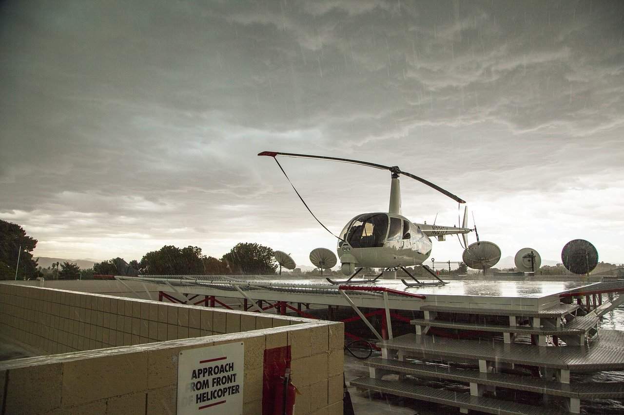 Por qué los helicópteros suelen evitar volar bajo la lluvia