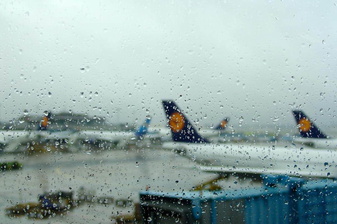 ¿Cuándo Rain cancelará un vuelo?