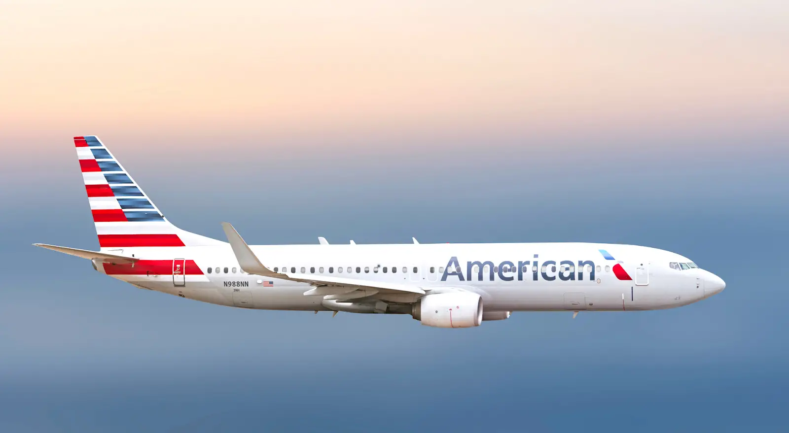 Cómo cambiar un billete de ida en clase económica en American Airlines