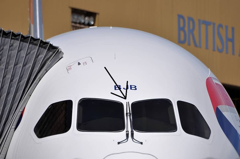 Por qué los limpiaparabrisas son esenciales para los aviones Por qué los limpiaparabrisas son esenciales para los aviones