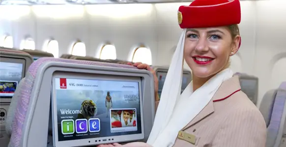 ¿Ofrece Emirates entretenimiento a bordo?