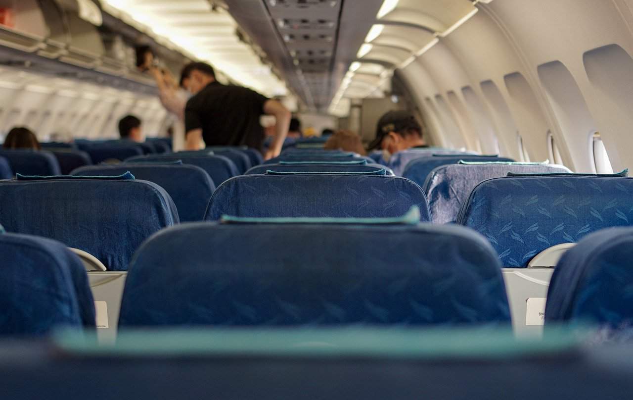 ¿Cuántos asientos tiene un Boeing 737? (Por variante y aerolínea)