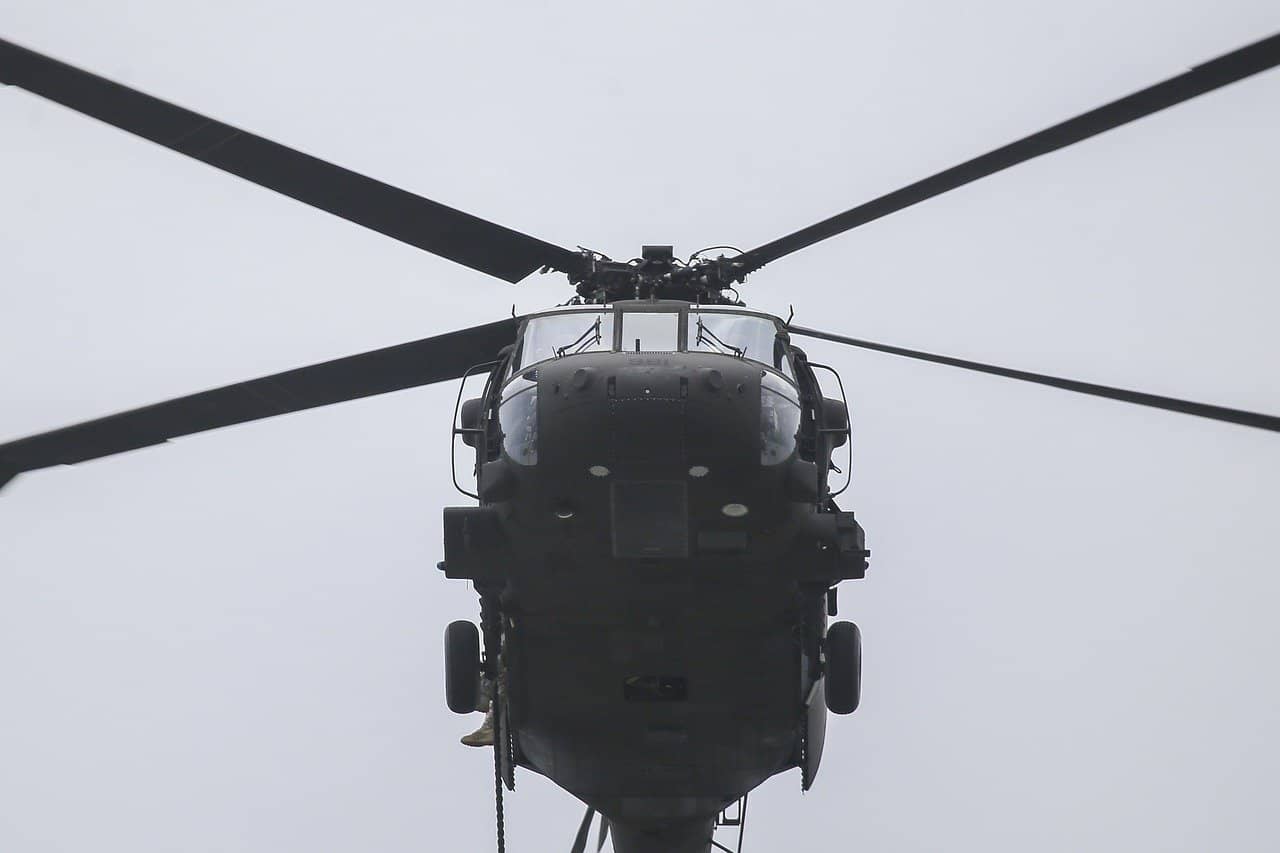 ¿Cuánto cuesta un helicóptero Black Hawk? (Una averia)