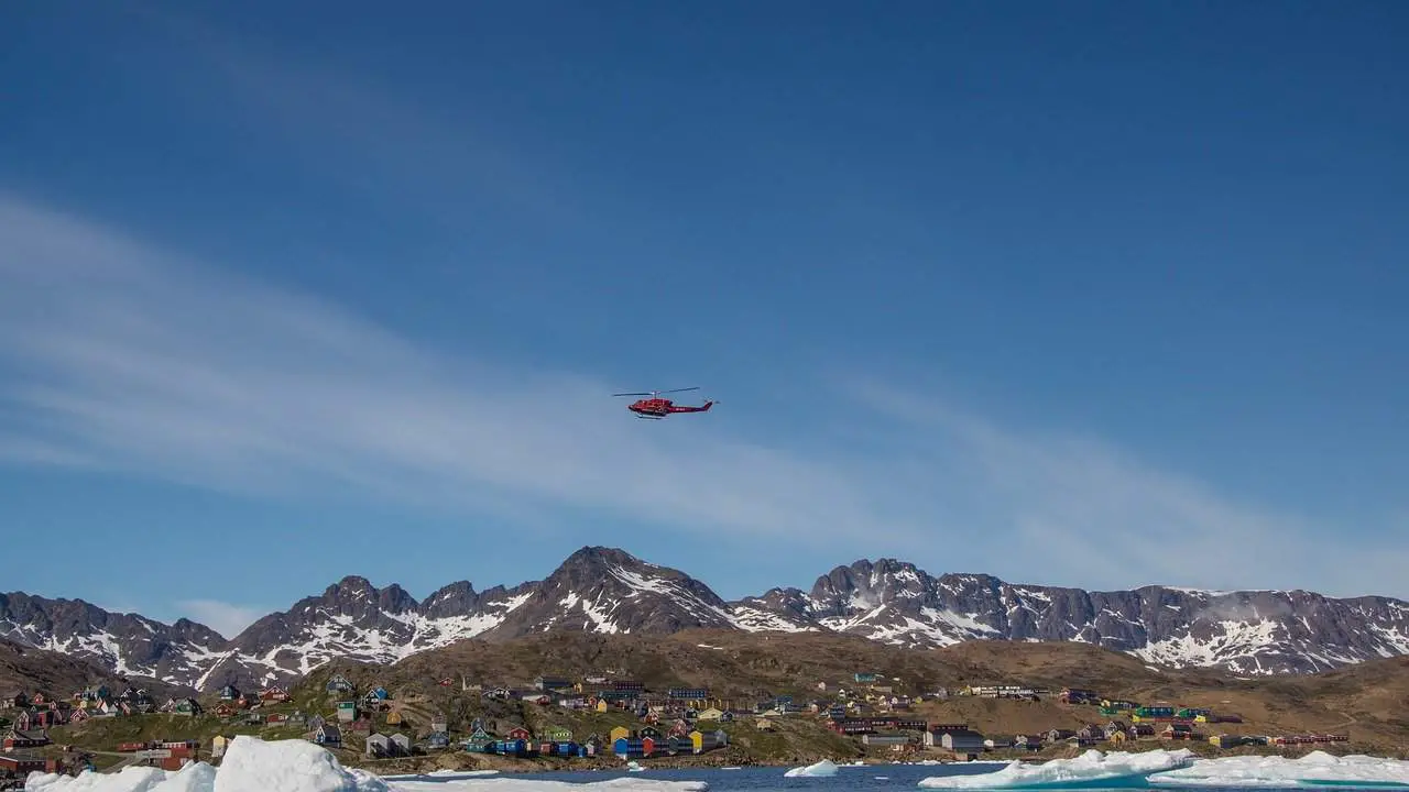 ¿Por qué los helicópteros sobrevuelan mi casa?