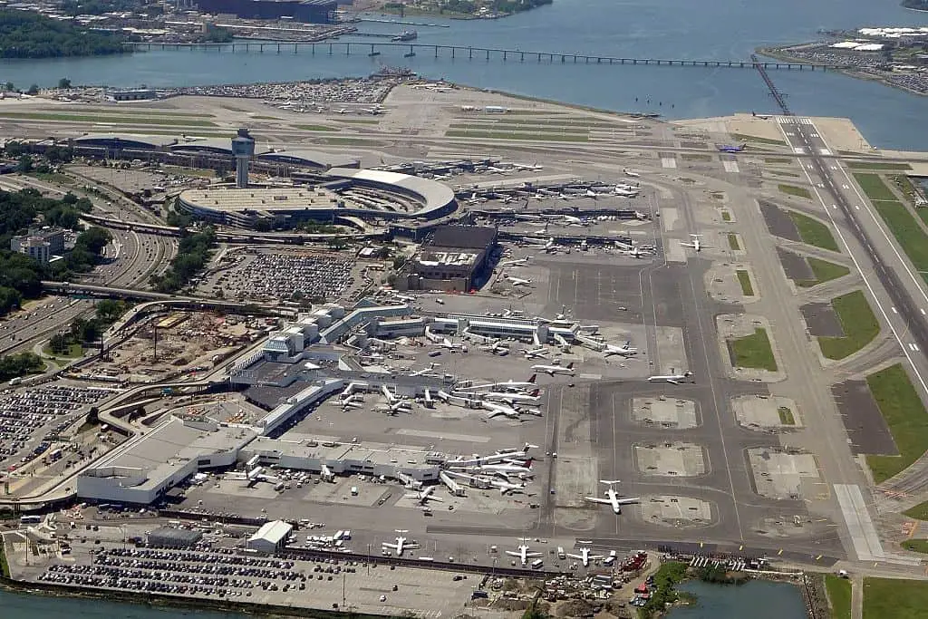 ¿Qué es un centro de aerolíneas? (Y cómo funcionan)