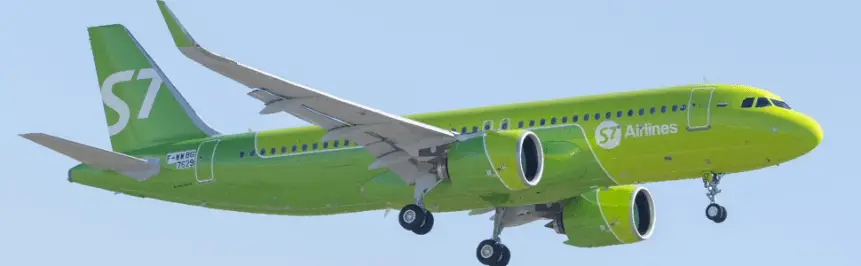 ¿Cuál es la franquicia de equipaje en S7 Airlines?