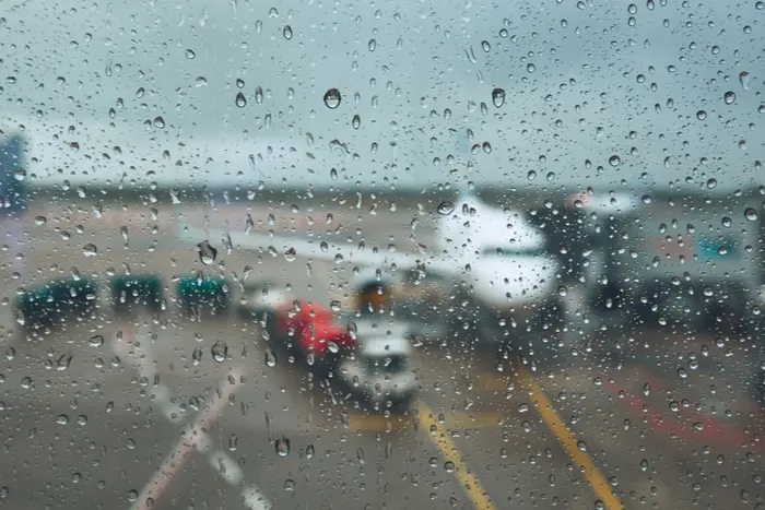¿La lluvia retrasará un vuelo? Todo lo que necesitas saber