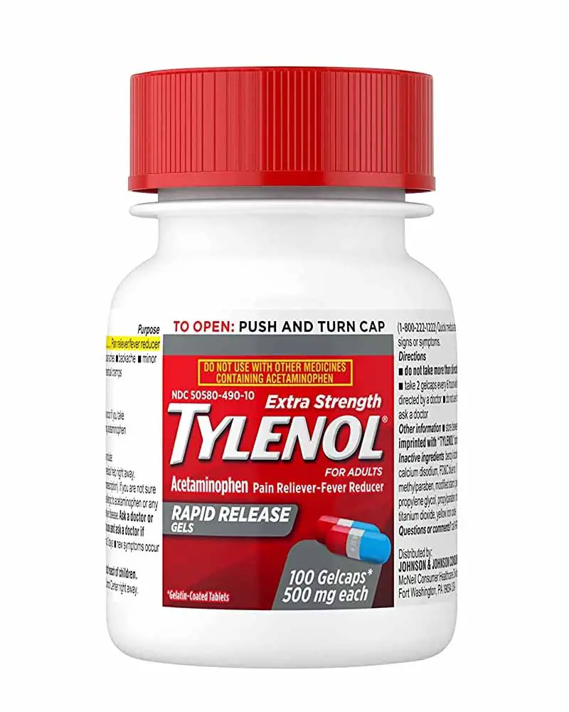 ¿Puedes llevar Tylenol en un avión? Reglas de la TSA 2024