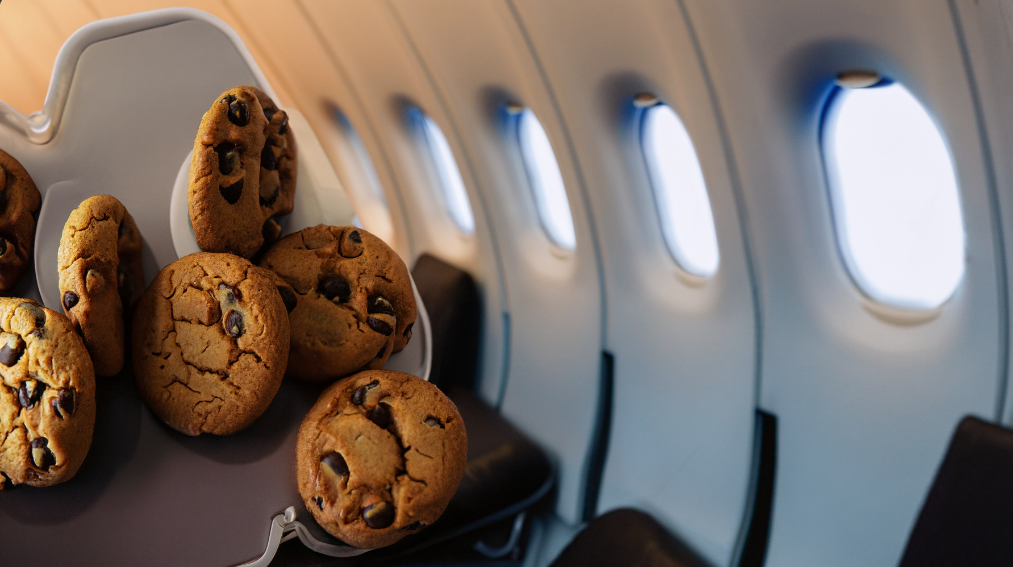 ¿Puedes llevar galletas en un avión?