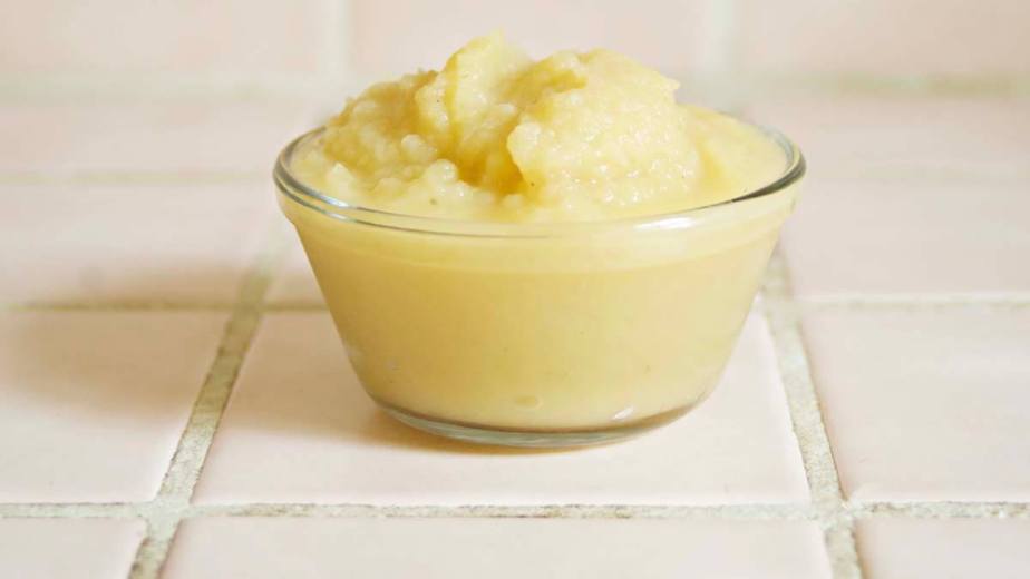 ¿Puedes llevar puré de manzana en un avión? (reglas de la TSA) ¿Puedes llevar puré de manzana en un avión? (reglas de la TSA)