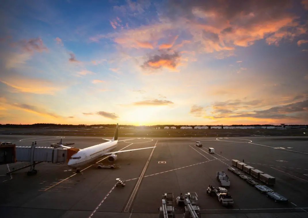 ¿Qué aeropuerto de Tokio es mejor: Haneda o Narita?