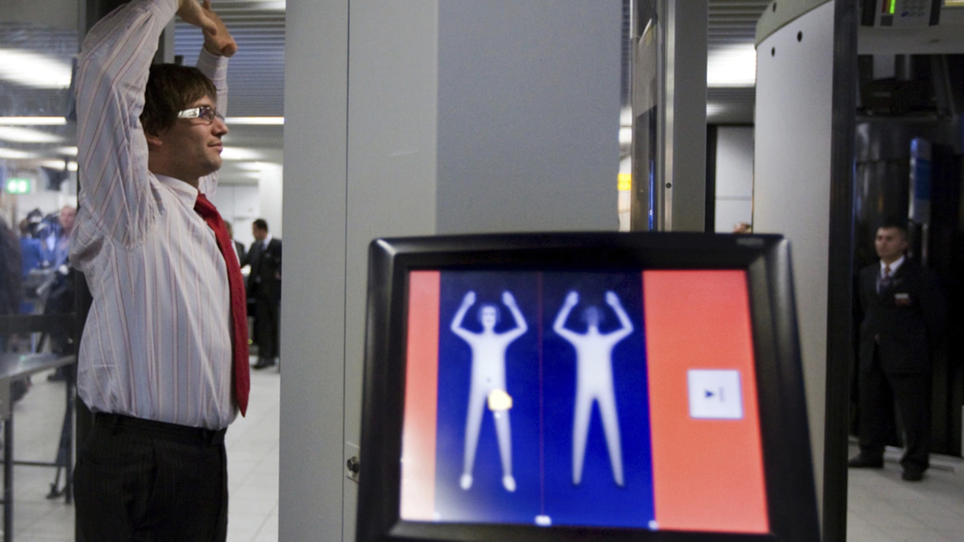 ¿Pueden los escáneres corporales de los aeropuertos detectar problemas de salud?